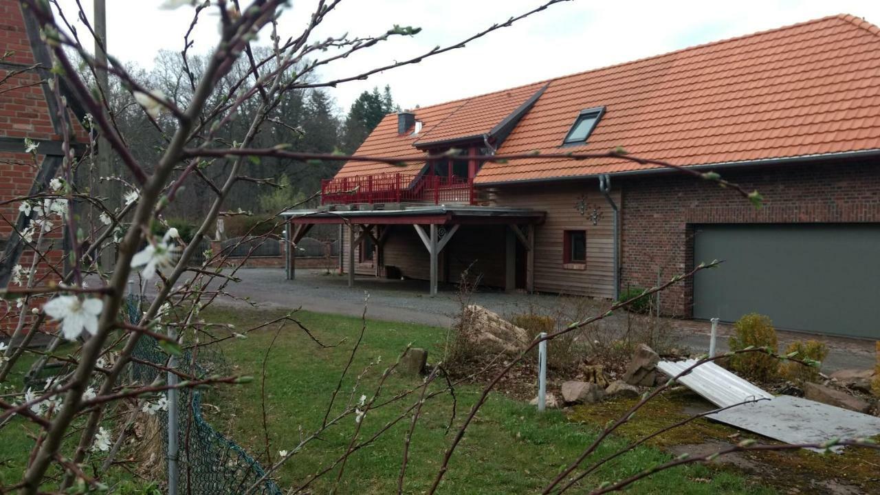 Degenershausen Ziegeleihof Inmitten Von Wiesen Und Waeldern מראה חיצוני תמונה